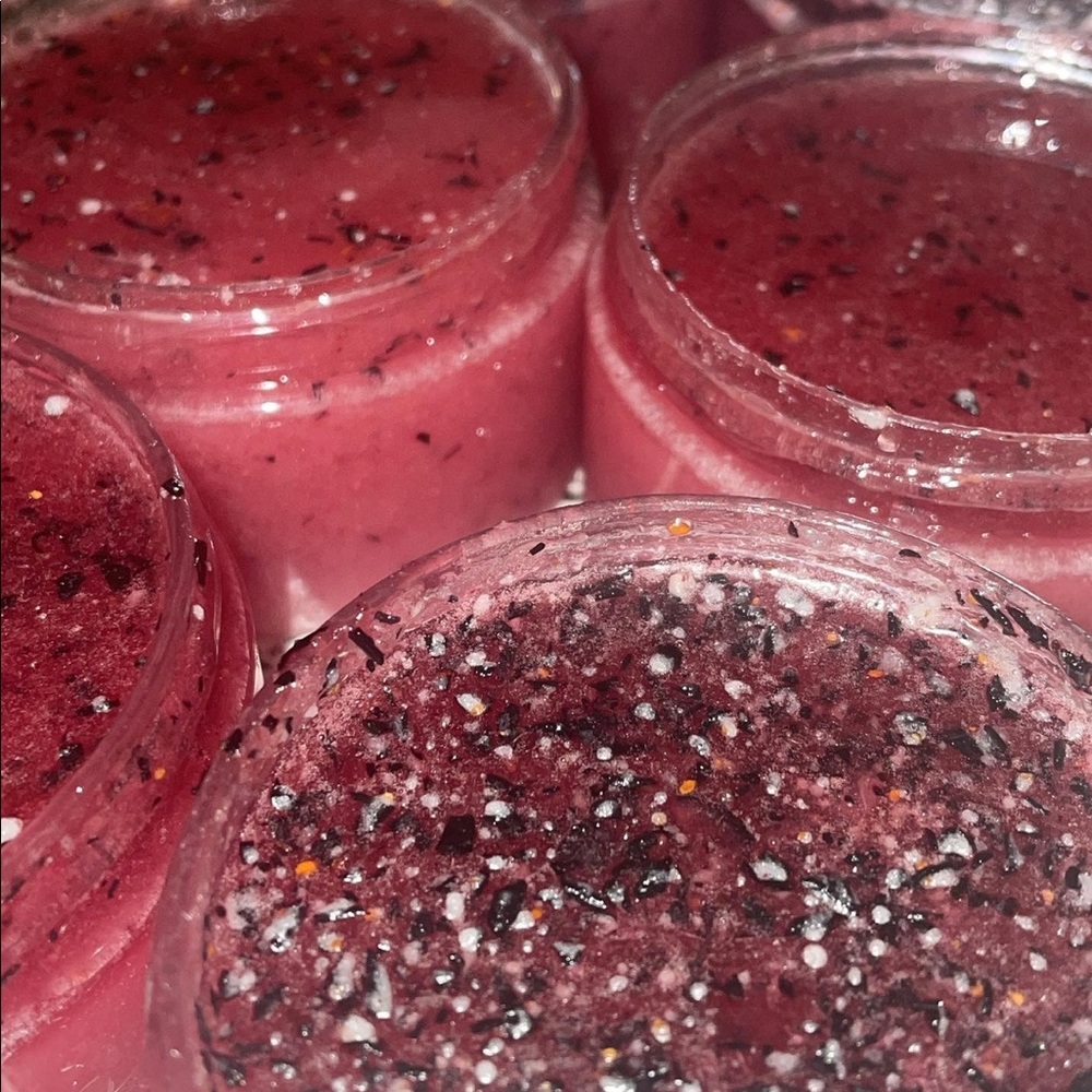 FRUIT BODY SCRUBS